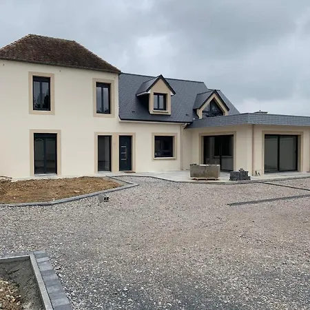 Big Design And Elegant House With Garden Lejlighed *